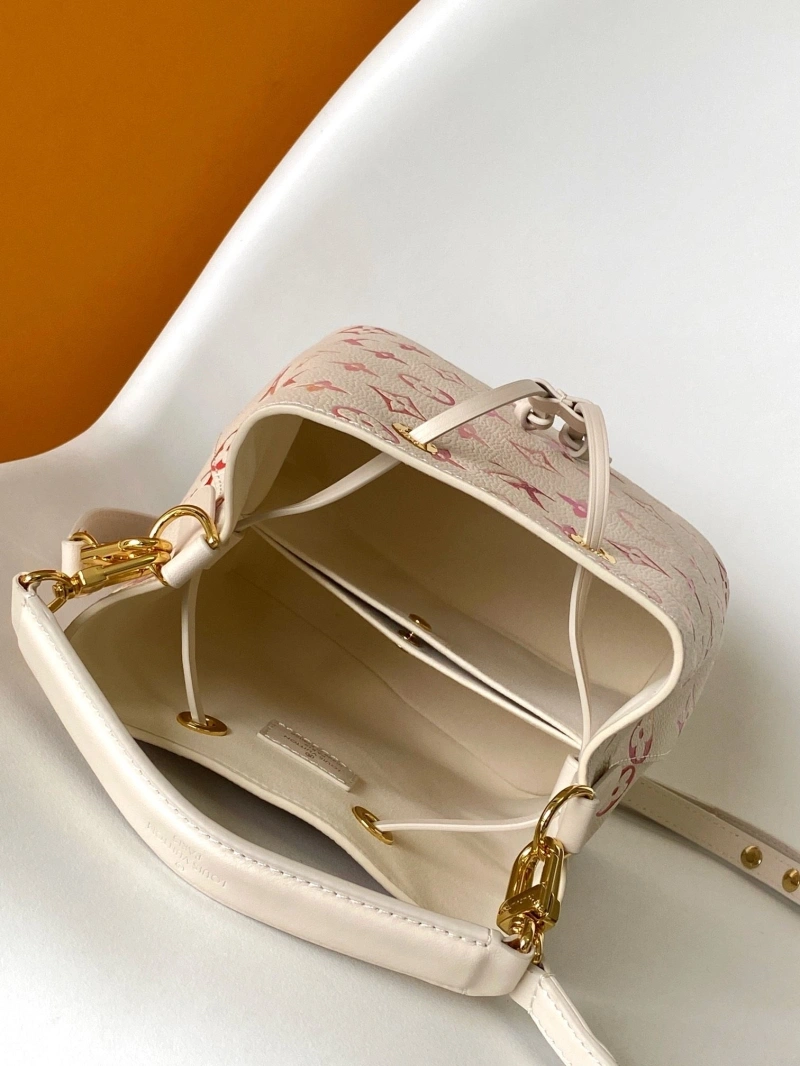 LX Bucket Bags Cozy 19631