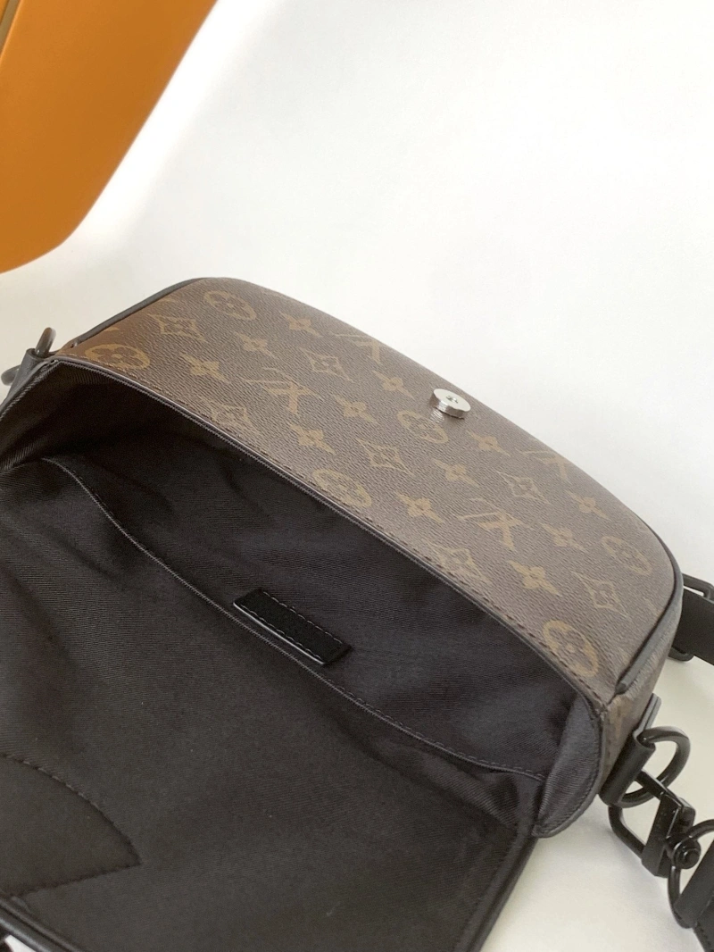 LX Satchel bags Bright 19512