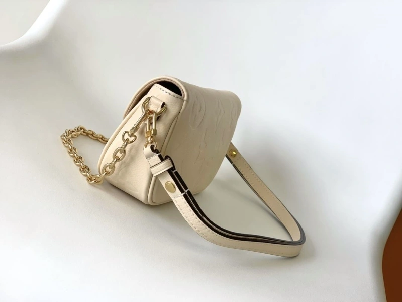 Flexible LX Satchel bags 19501