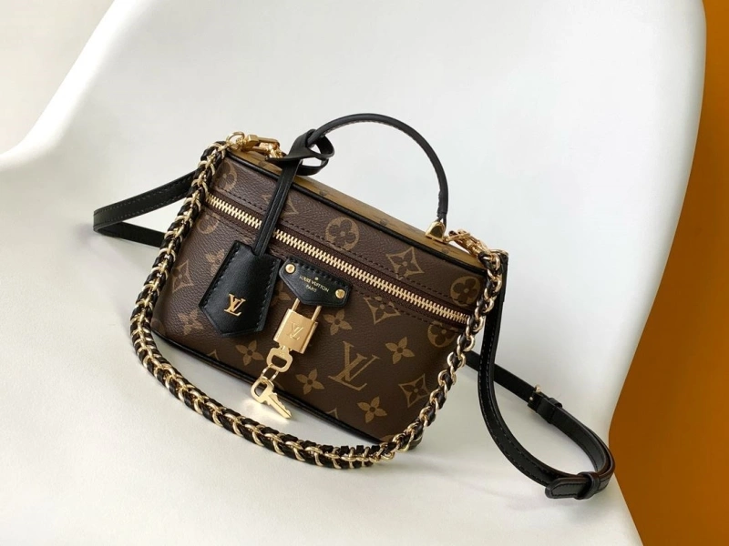 Fashionable LX Cosmetic Bags 6728