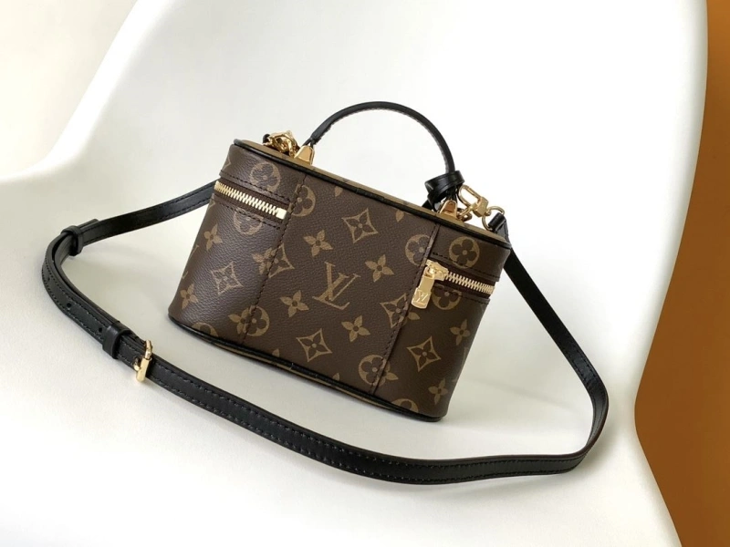 Fashionable LX Cosmetic Bags 6728
