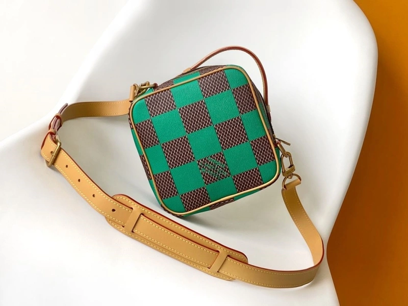 LX Box Bags Sleek 19645