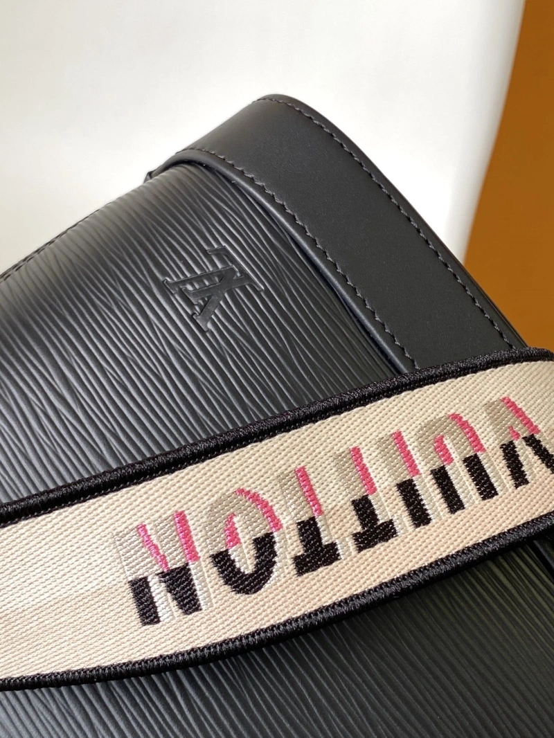 Refined LX Top Handle Bags 19137