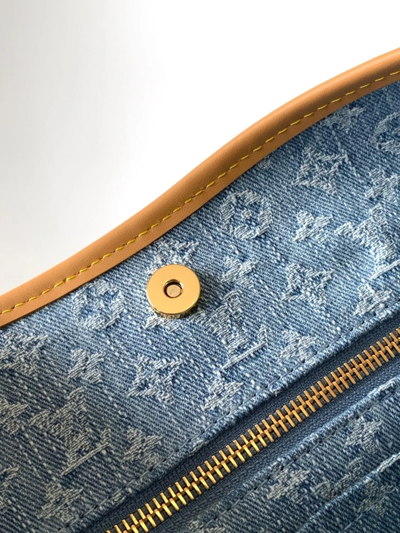 LX Top Handle Bags Cozy 19125