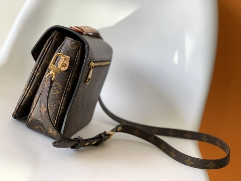 LX Satchel bags Durable 6696
