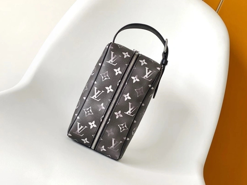 DailyWear LX Cosmetic Bags 19540