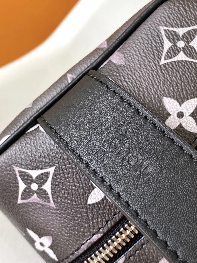 DailyWear LX Cosmetic Bags 19540