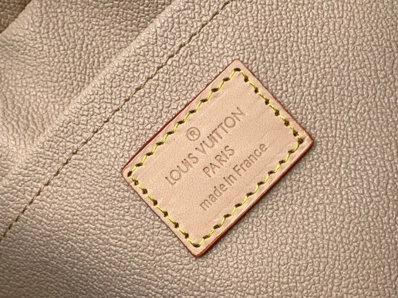 LX Cosmetic Bags Efficient 19548