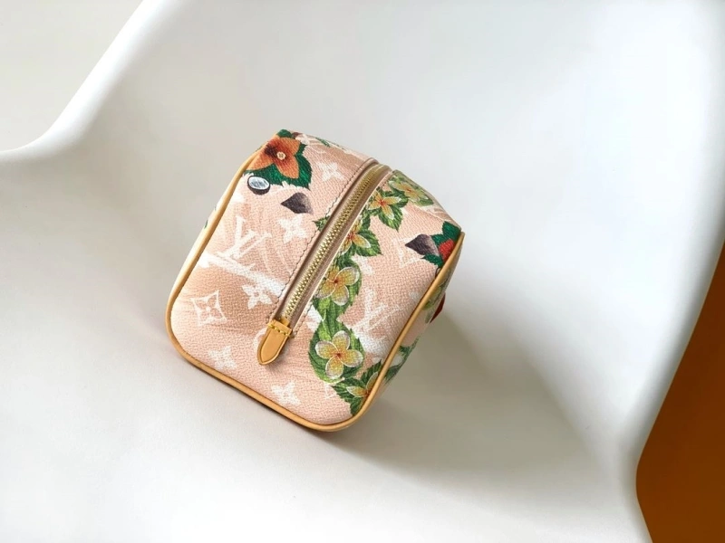 LX Cosmetic Bags GoodFit 19551