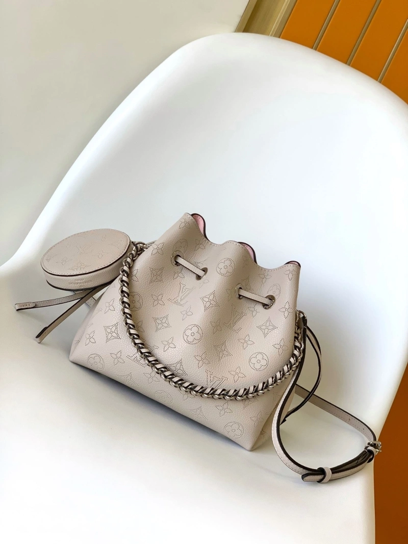 LX Bucket Bags Practical 19601