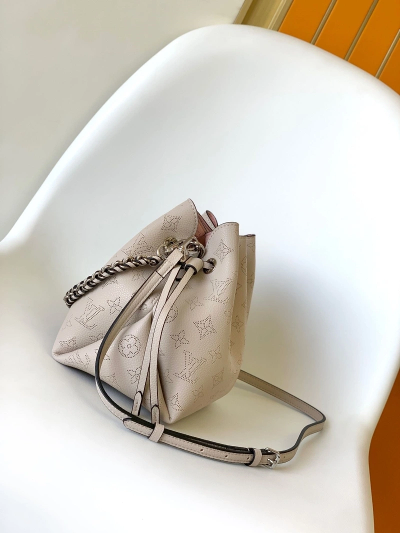 LX Bucket Bags Practical 19601