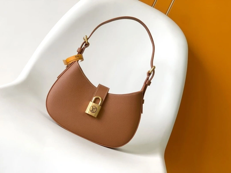 Versatile LX Top Handle Bags 19118