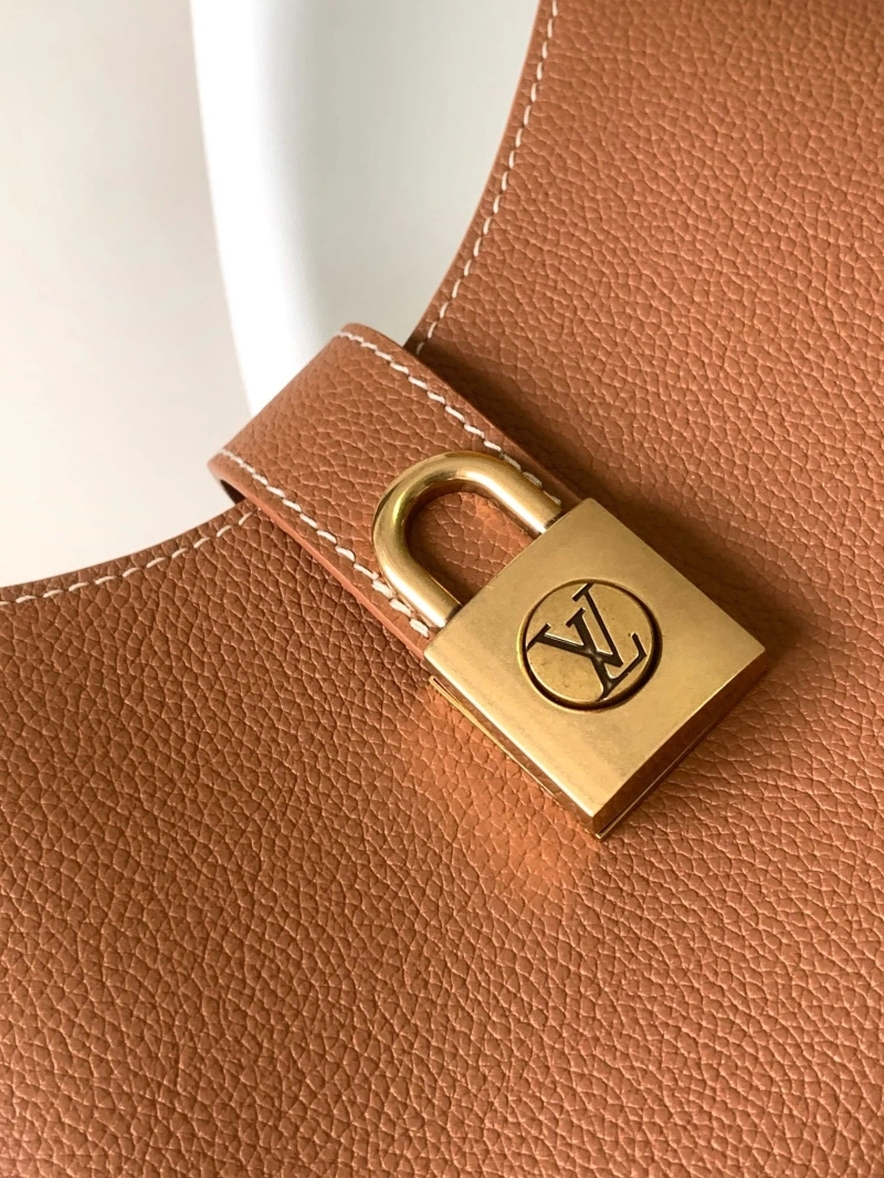 Versatile LX Top Handle Bags 19118