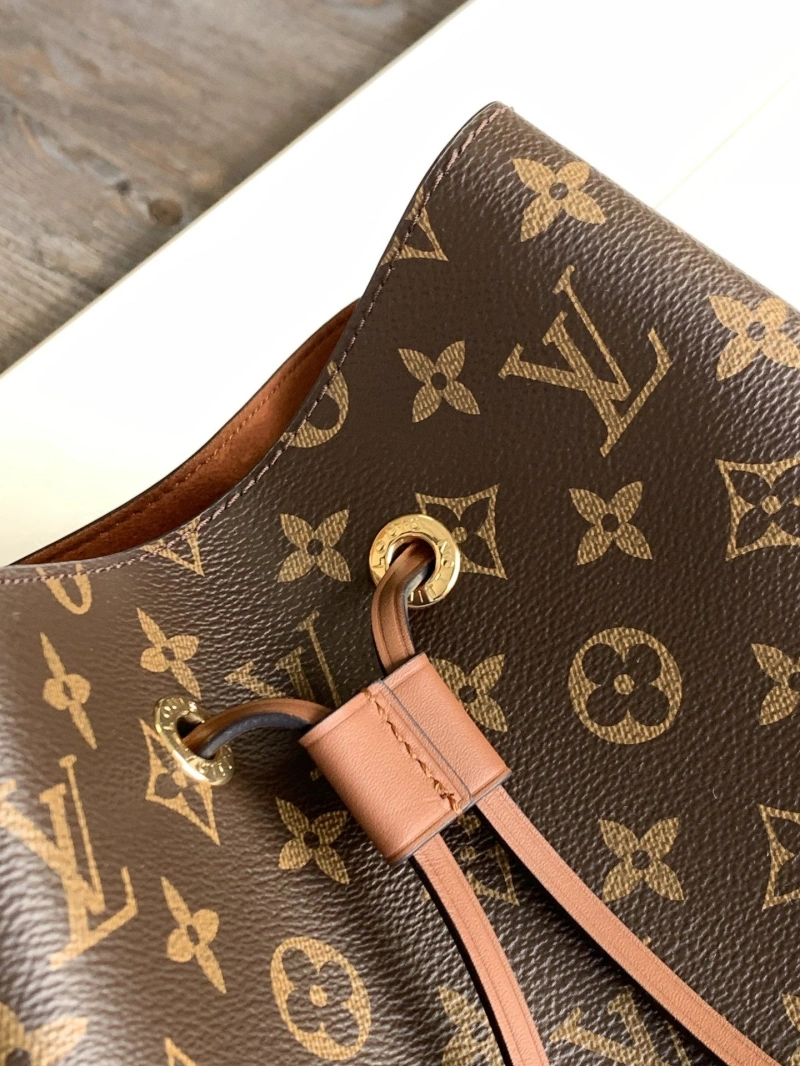Affordable LX Bucket Bags 19598