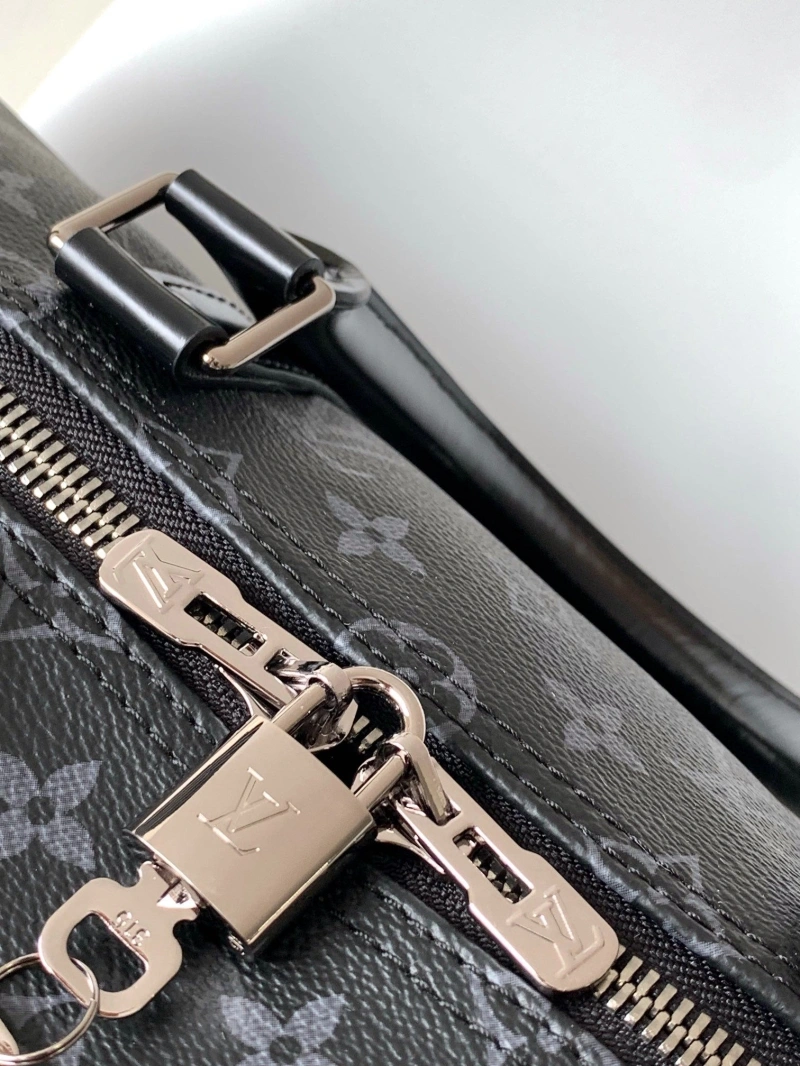 Affordable LX Travel Bags 19070