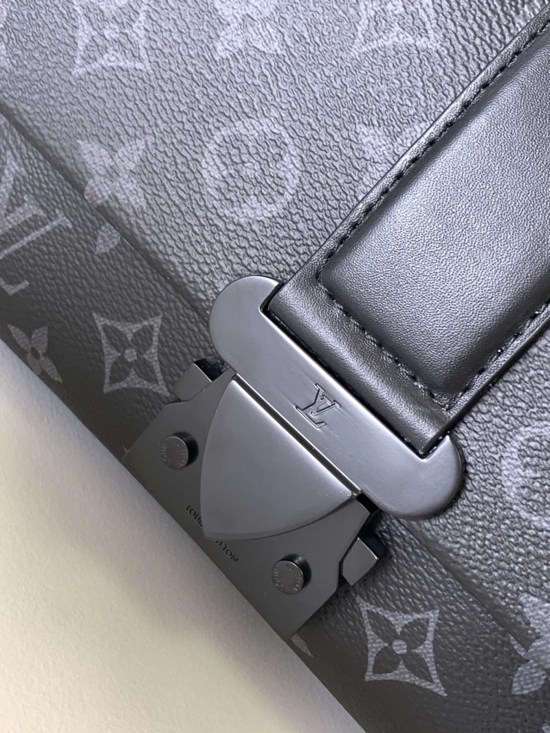 WellDesigned LX Satchel bags 19384