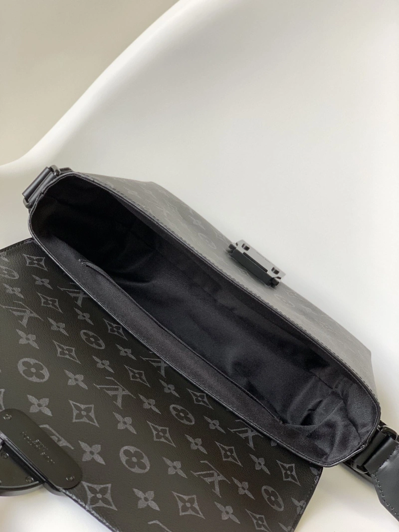 WellDesigned LX Satchel bags 19384