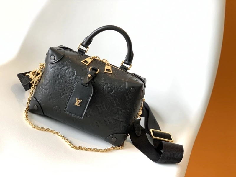 Comfortable LX Box Bags 19624