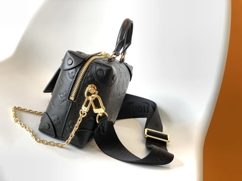 Comfortable LX Box Bags 19624