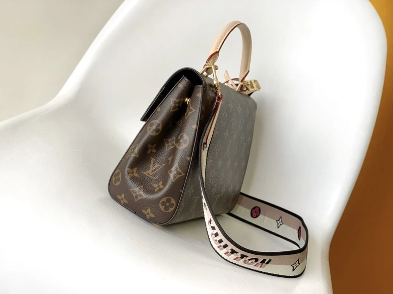 Efficient LX Top Handle Bags 19117