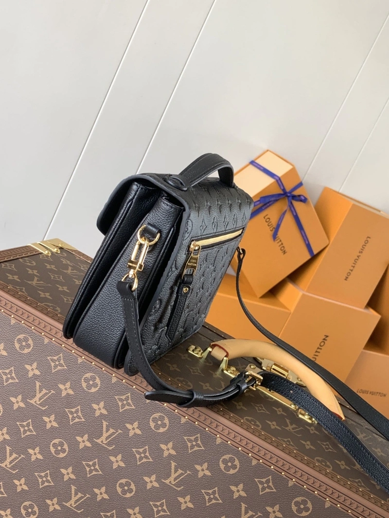 Functional LX Satchel bags 19352