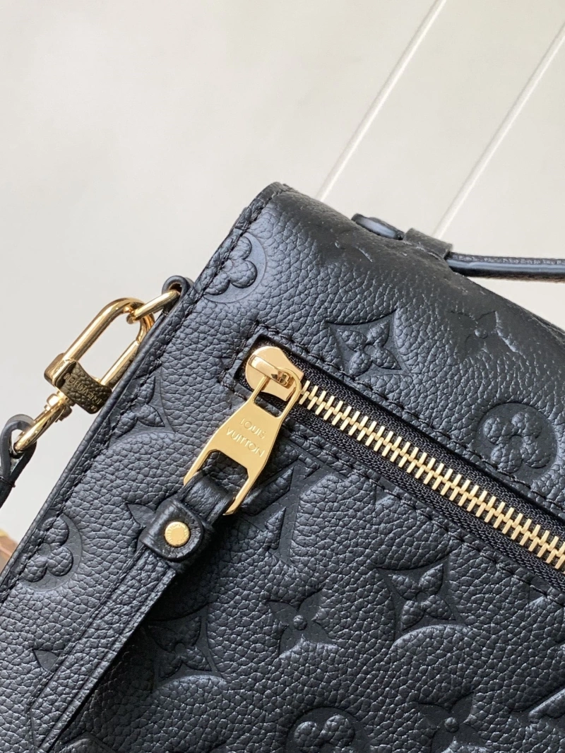 Functional LX Satchel bags 19352