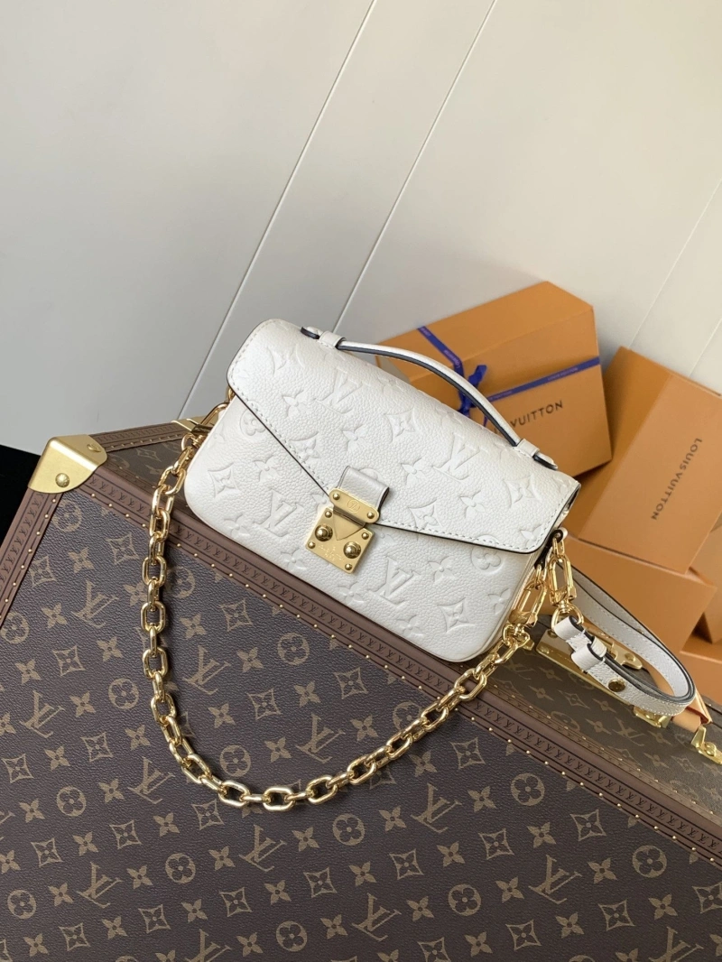 LX Satchel bags SportInspired 19340