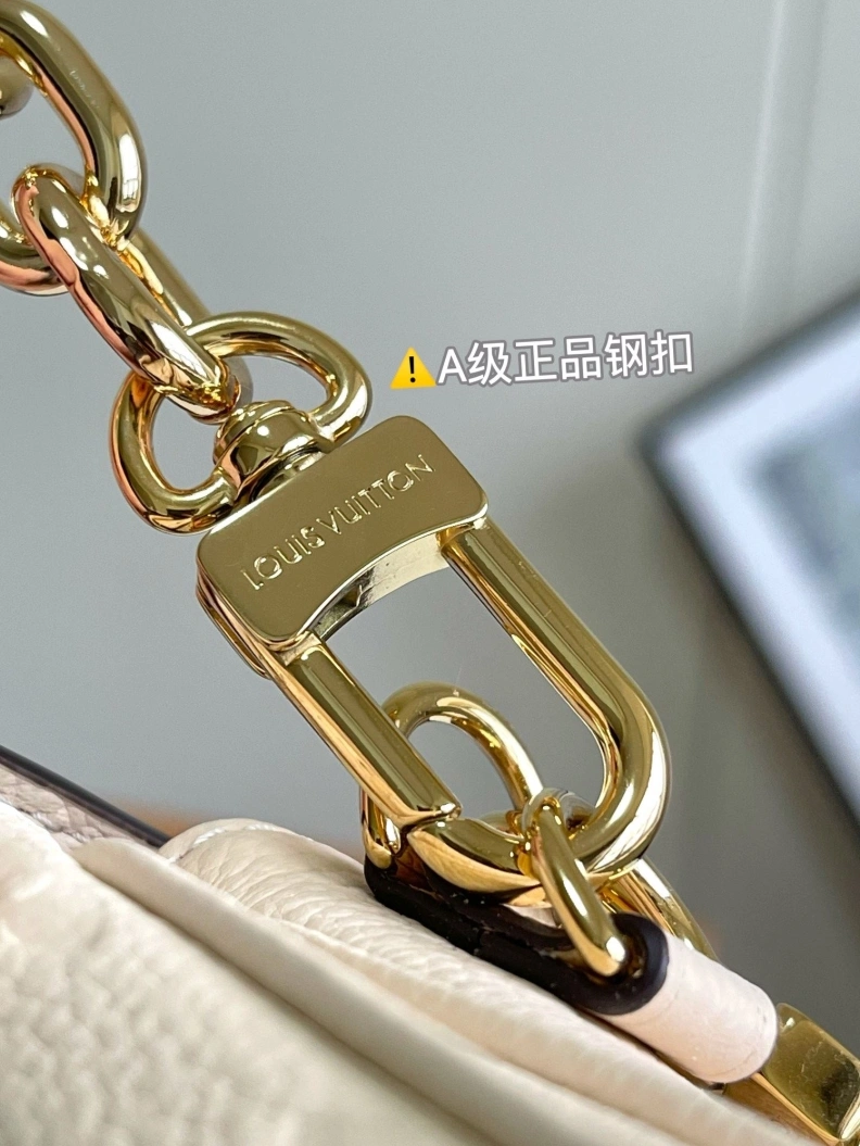 Fashionable LX Satchel Bags 7353