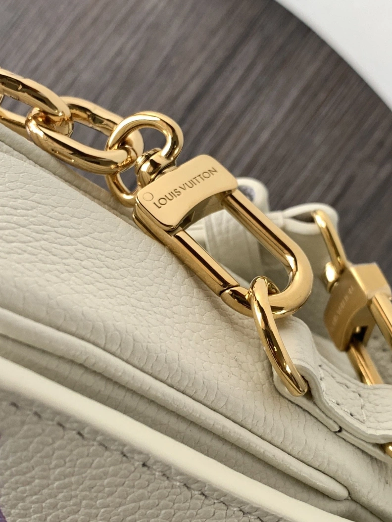 LX Satchel Bags Classic 7349
