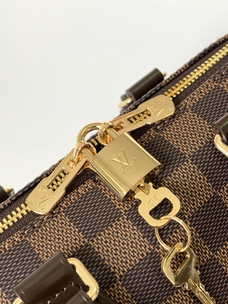 LX Speedy Bags Reliable 7050
