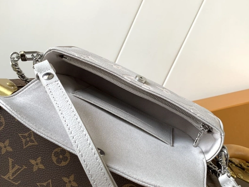 LX Satchel Bags Fashionable 7335