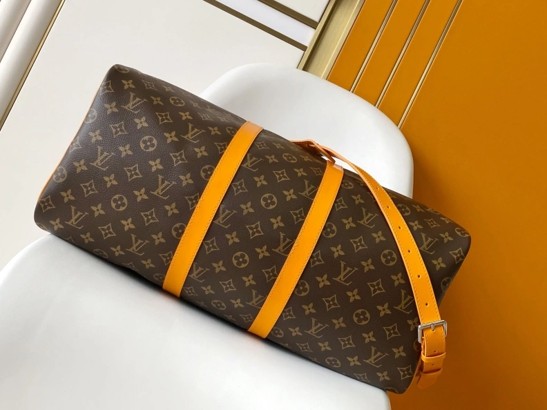 Sophisticated LX Travel Bags 6852