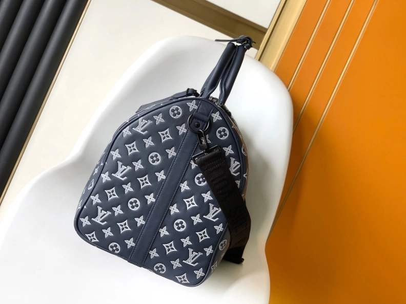 Sophisticated LX Travel Bags 6827