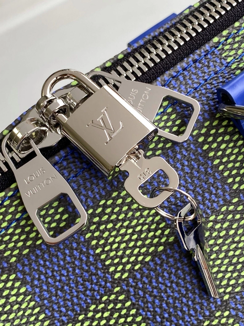 WellDesigned LX Travel Bags 6841