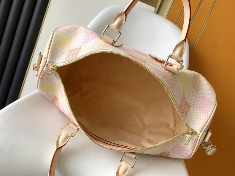 Sleek LX Travel Bags 6822