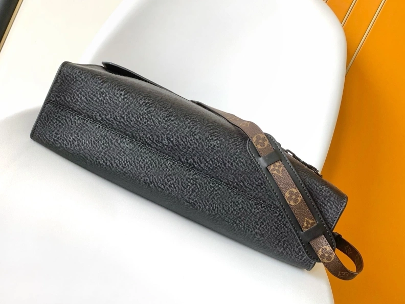 LX Top Handle Bags Sophisticated 6946