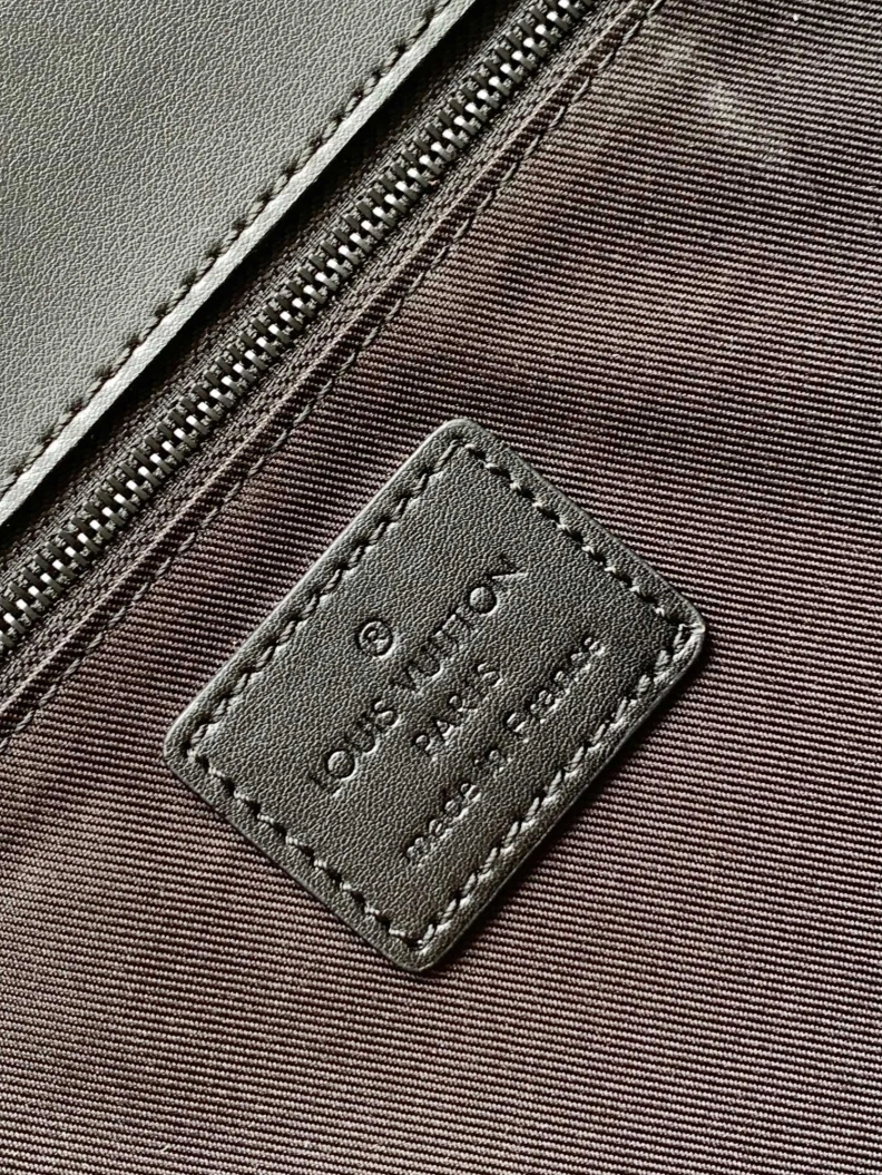 LX Top Handle Bags Sophisticated 6946