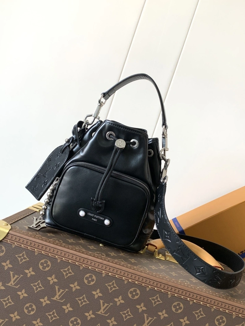 LX Bucket Bags Refined 7472