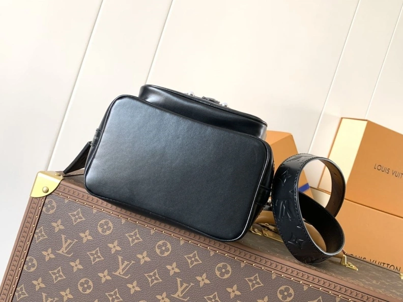 LX Bucket Bags Refined 7472