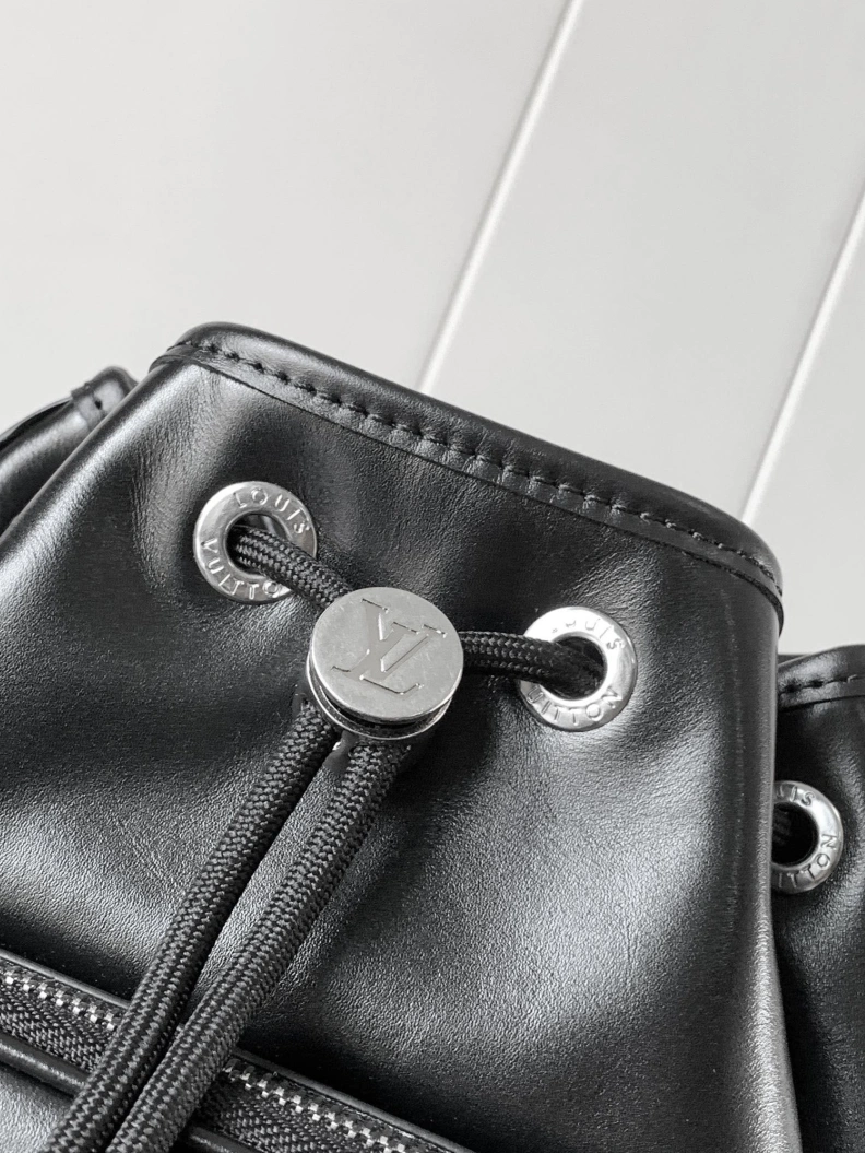 LX Bucket Bags Refined 7472