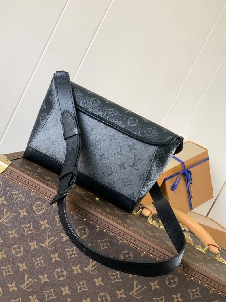 LX Satchel Bags Resilient 7321