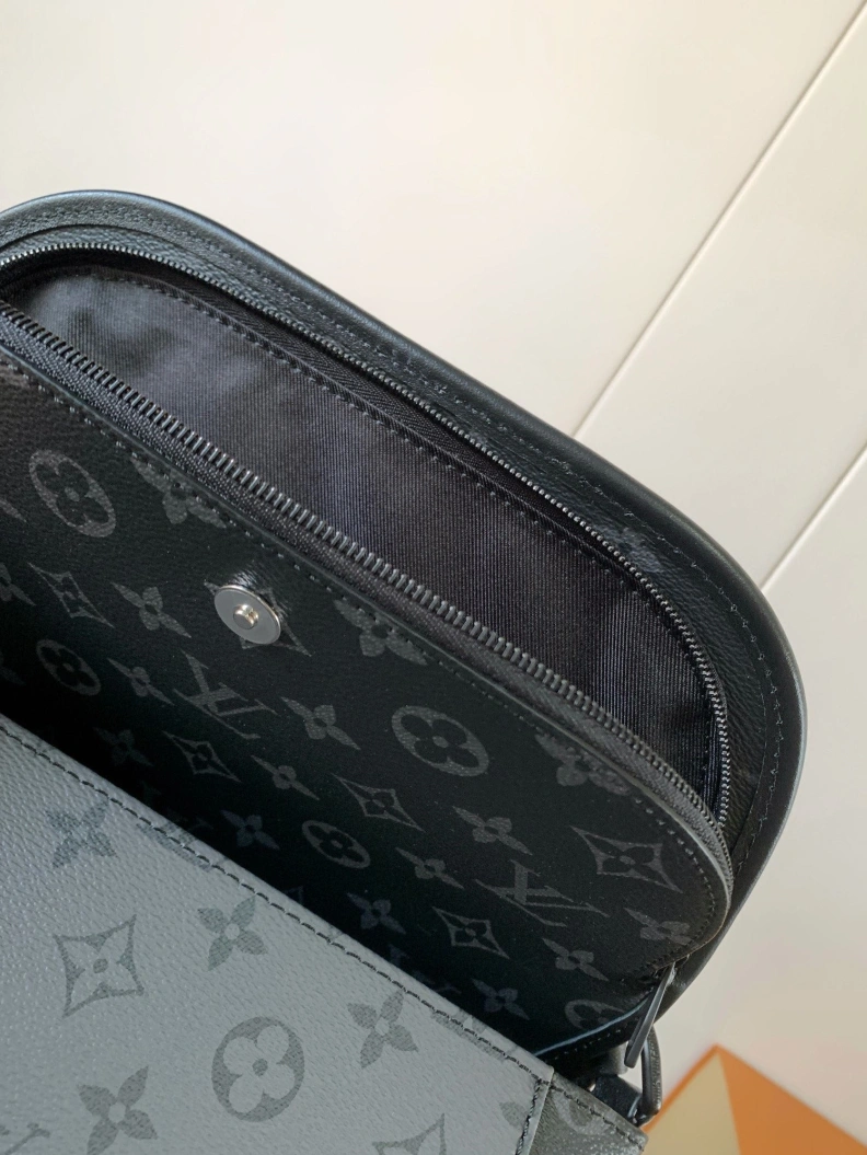 LX Satchel Bags Resilient 7321