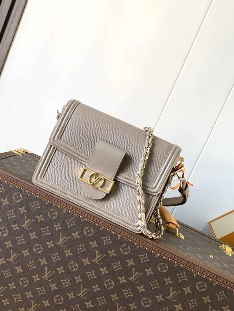 WellDesigned LX Satchel Bags 7340