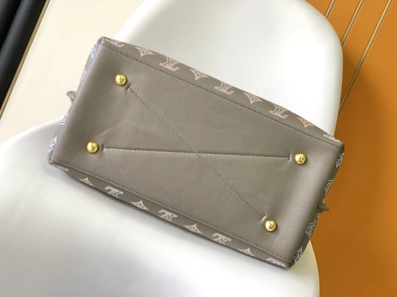 Timeless LX Top Handle Bags 6942