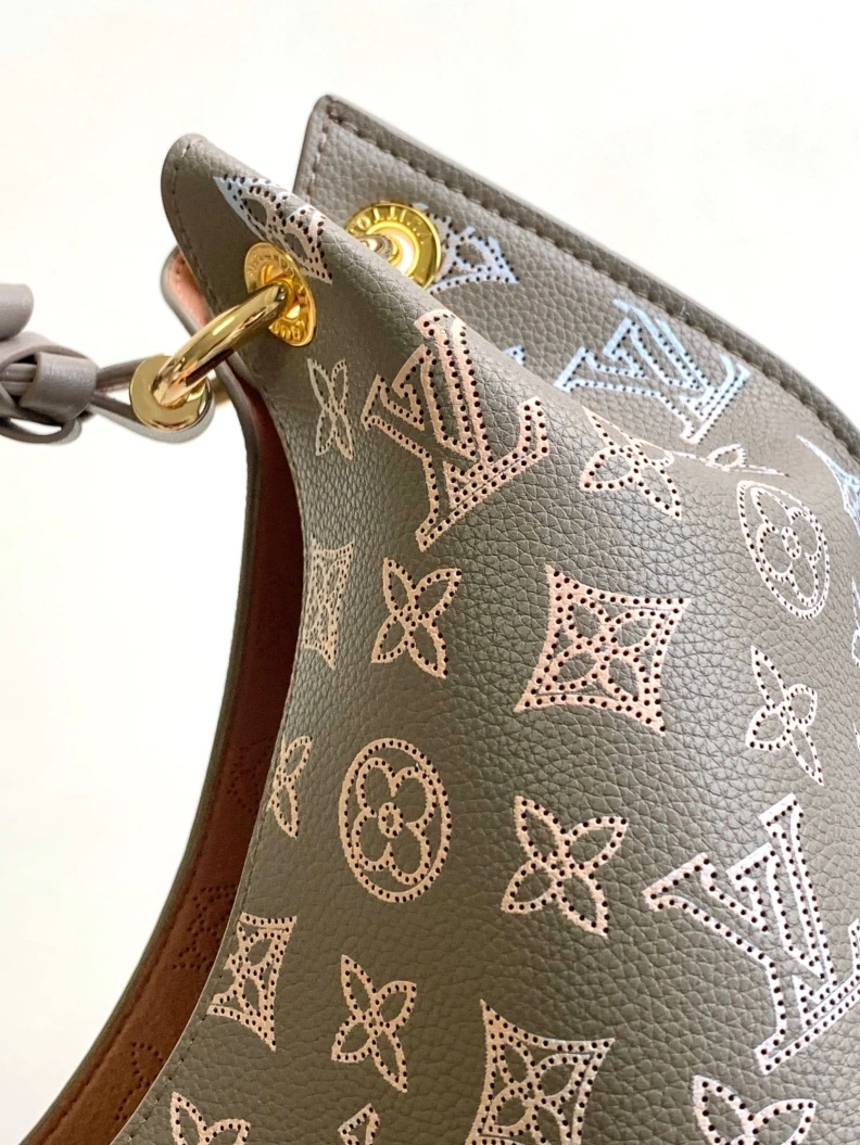 Timeless LX Top Handle Bags 6942