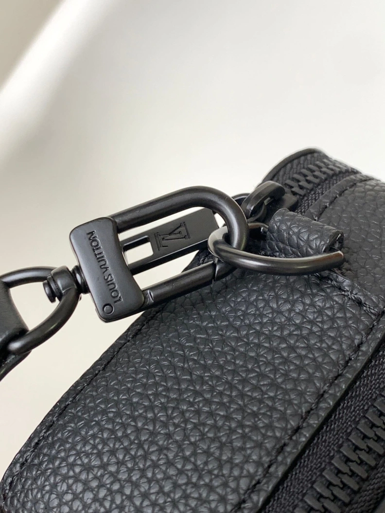 Versatile LX Satchel Bags 7300