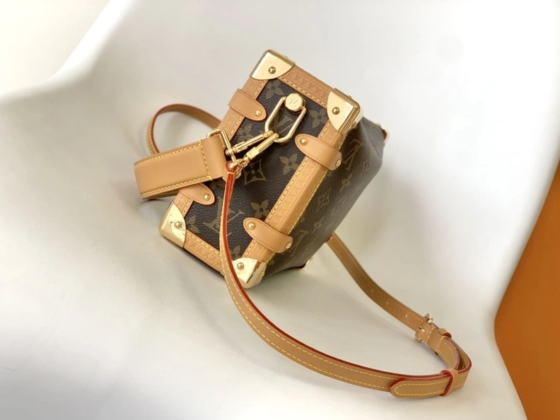 Sophisticated LX Box Bags 7513