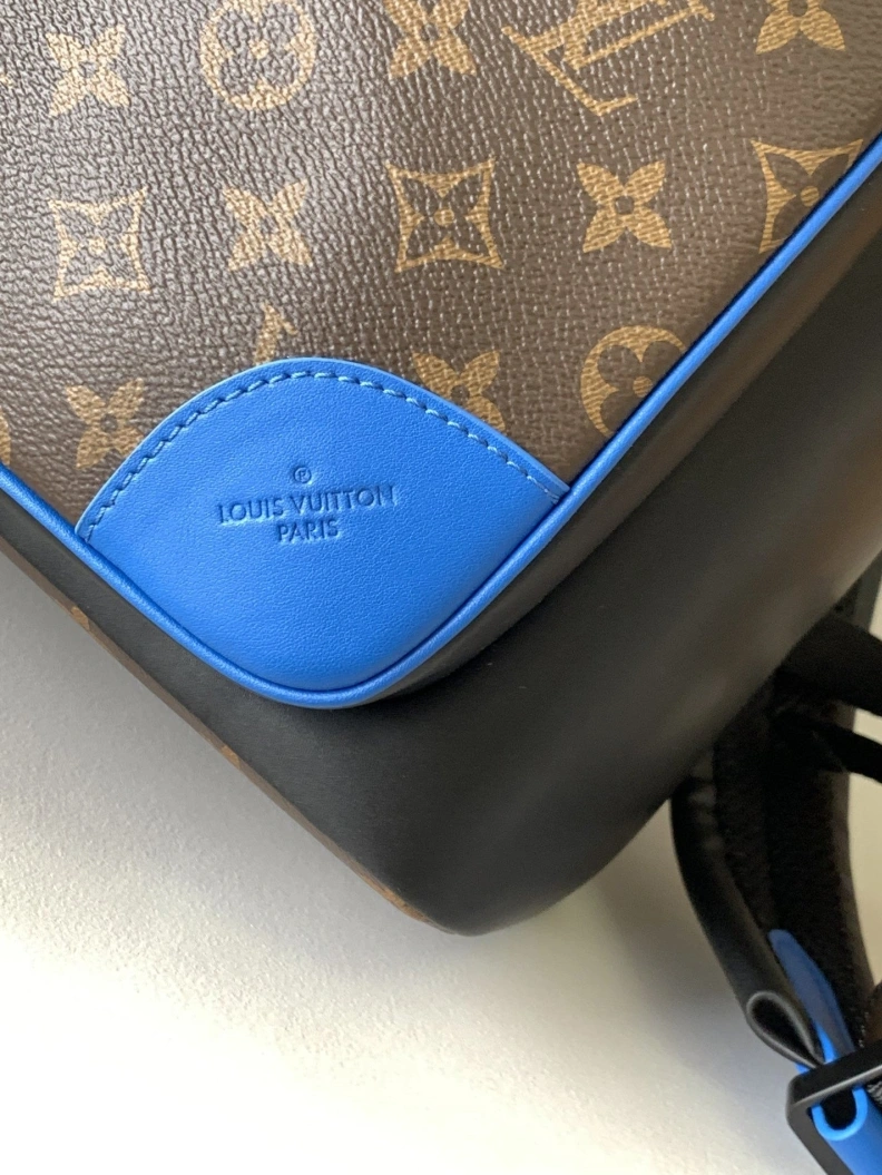 LX Backpacks Vibrant 7602