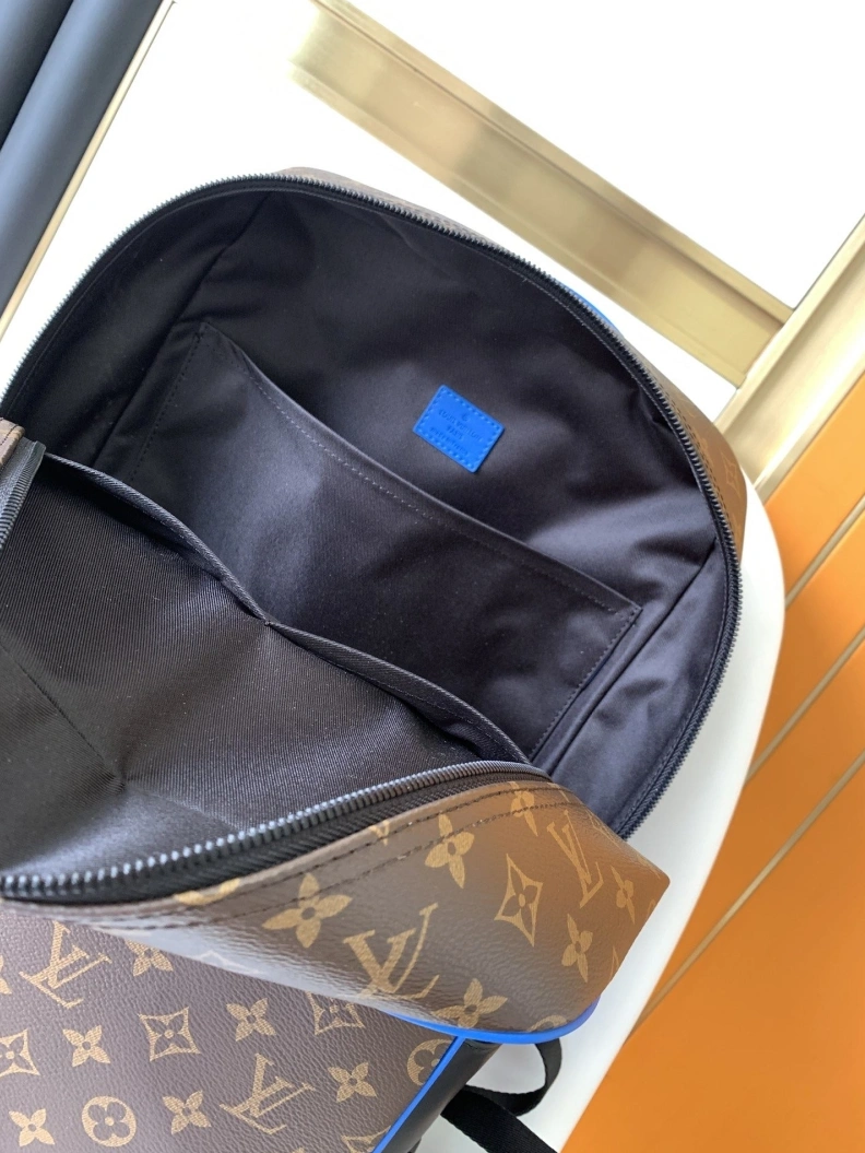 LX Backpacks Vibrant 7602