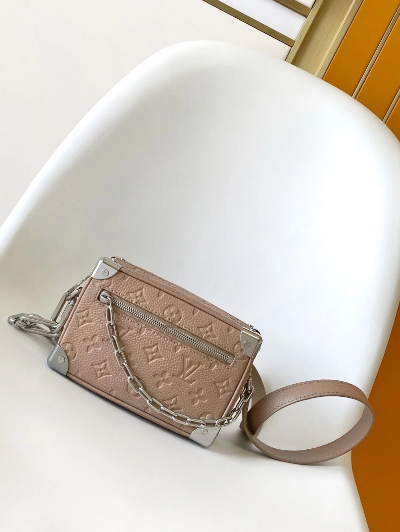 Sophisticated LX Box Bags 7500